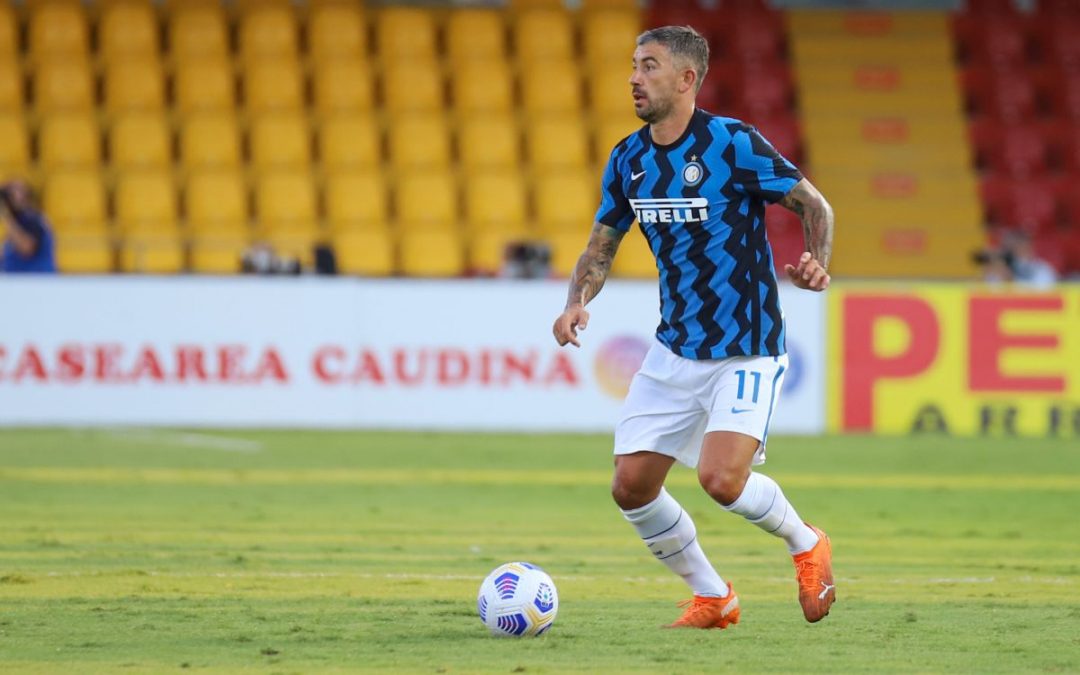 Altra tegola per l’Inter, Kolarov positivo al coronavirus