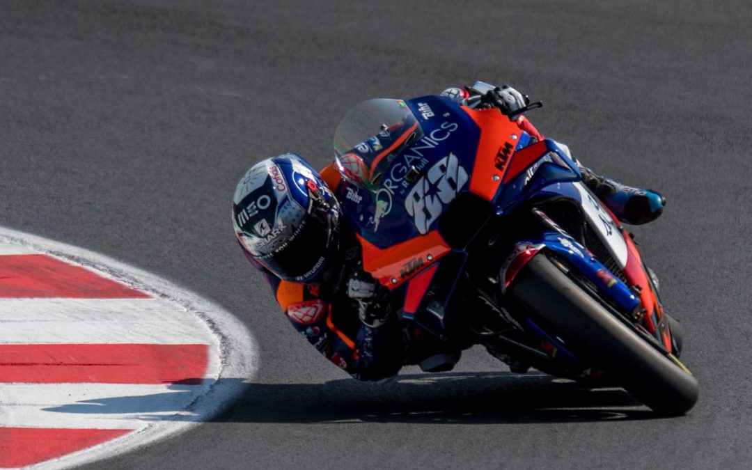 Pole di Oliveira su Morbidelli e Miller a Portimao, Rossi 17°
