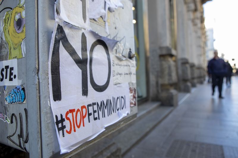 Nel 2020 femminicidi in aumento del 7.3%, fascia più colpita over 65