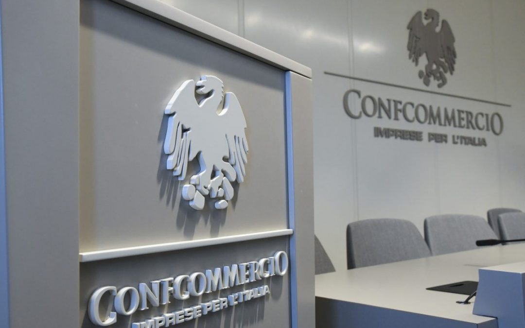 Consumi in calo ma a dicembre cresce la voglia di ripartire