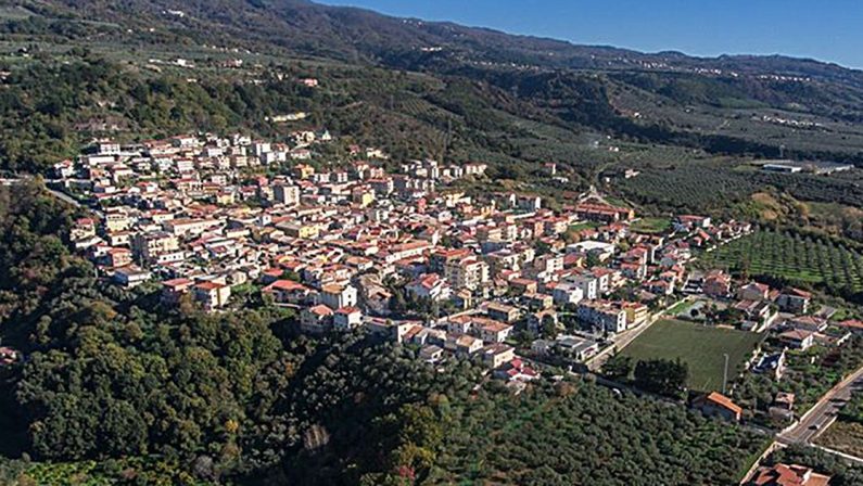 Coronavirus in Calabria, 5 contagi a Pianopoli. Il sindaco lancia l'allarme: «C'è troppa gente in giro»