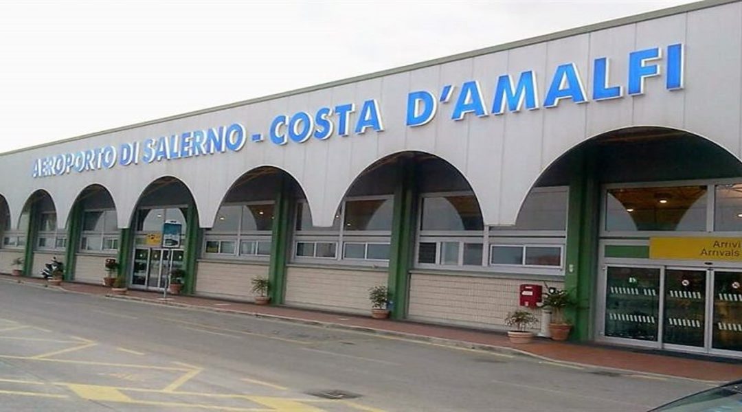Campania, M5S: Sbloccati lavori per ampliamento dell’aeroporto Costa Amalfi