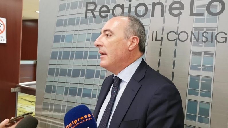 Coronavirus, Gallera “Governo attenda risultati misure Lombardia”