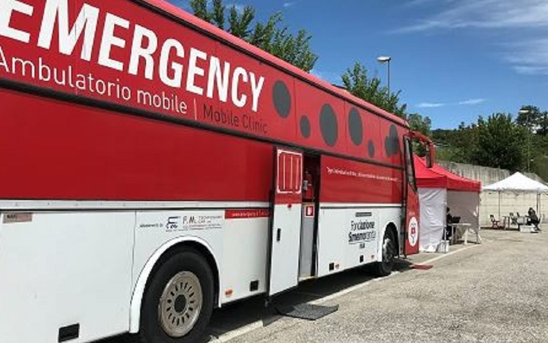 Un presidio di Emergency