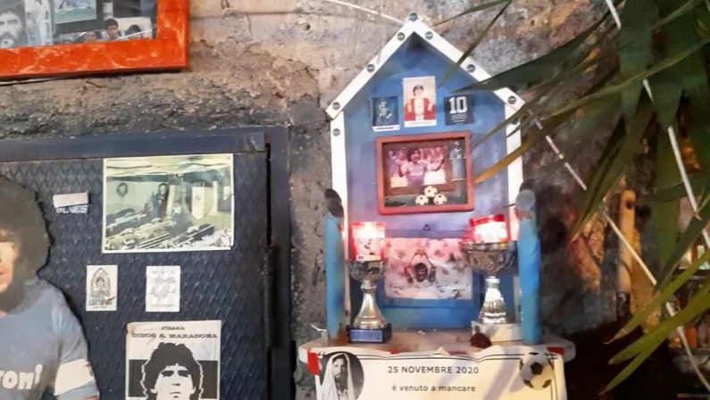 Maradona è morto, Napoli inconsolabile