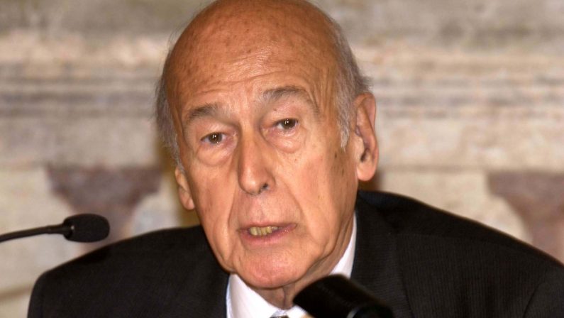 Morto a 94 anni ex Presidente francese Valery Giscard D’Estaing