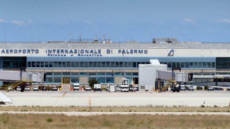 Covid, in Sicilia la Regione si prepara ai controlli negli aeroporti