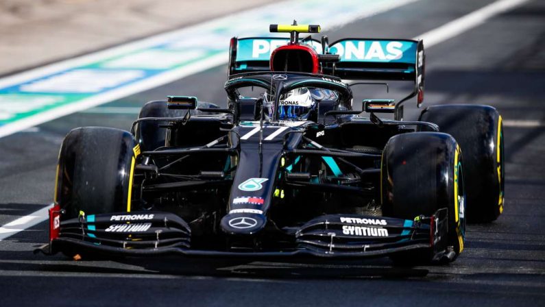 Bottas il più veloce nelle Libere 2 del GP Abu Dhabi, Leclerc 8°