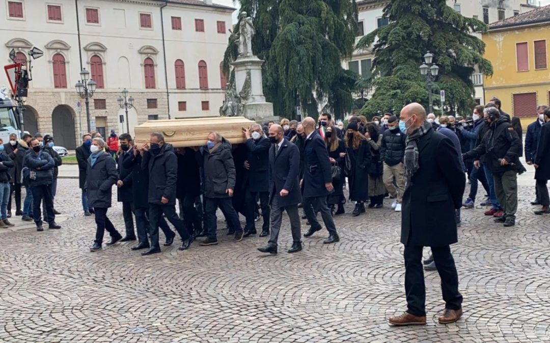 Al Duomo di Vicenza l’ultimo saluto a Paolo Rossi