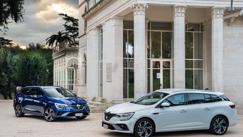 Nuova Renault Megane Sporter E-Tech, energia per il business