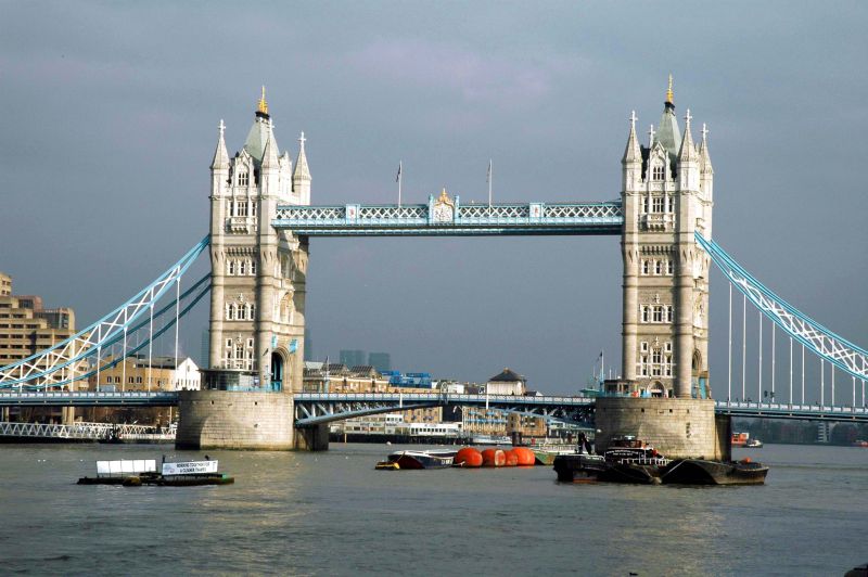 Variante inglese del Covid, l’Italia sospende i voli con la Gran Bretagna