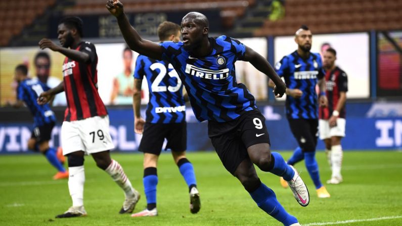 Sondaggio allenatori Serie A, Milan sorpresa e titolo all’Inter