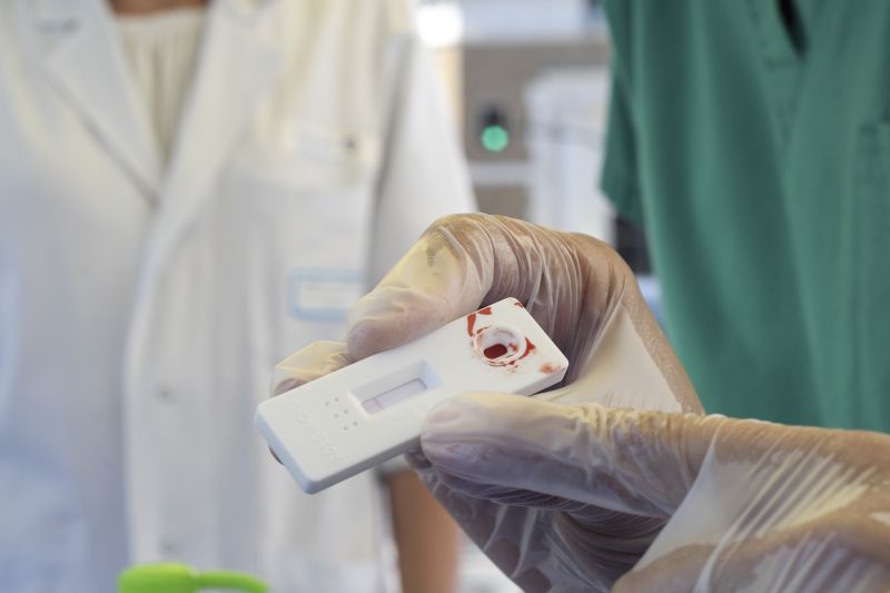 Coronavirus, 11.212 nuovi casi ma rapporto scende a 8,7%
