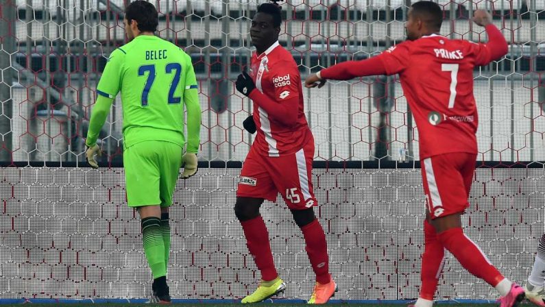 E’ subito Balotelli, gol e vittoria all’esordio col Monza