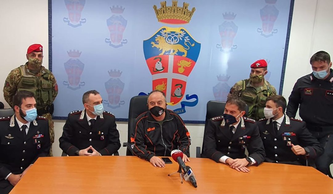 La conferenza stampa sull'arresto di Rosario Pugliese