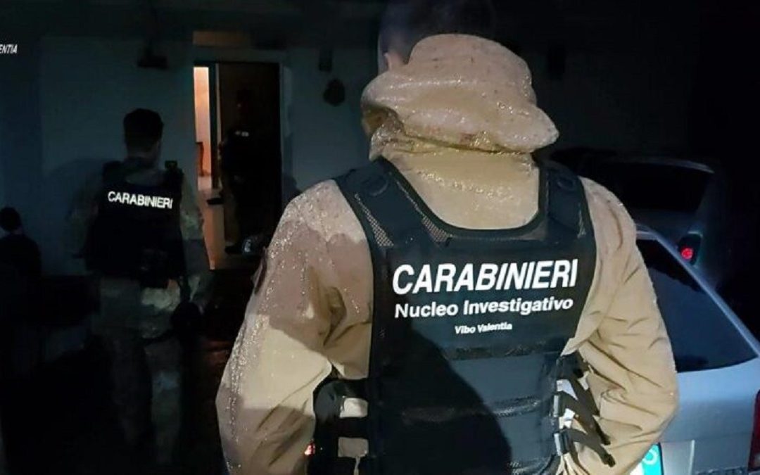 Militari del Nucleo investigativo dei carabinieri