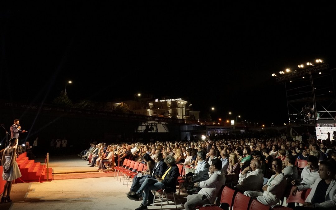 Una delle precedenti edizioni della manifestazione era finita nel mirino dei clan