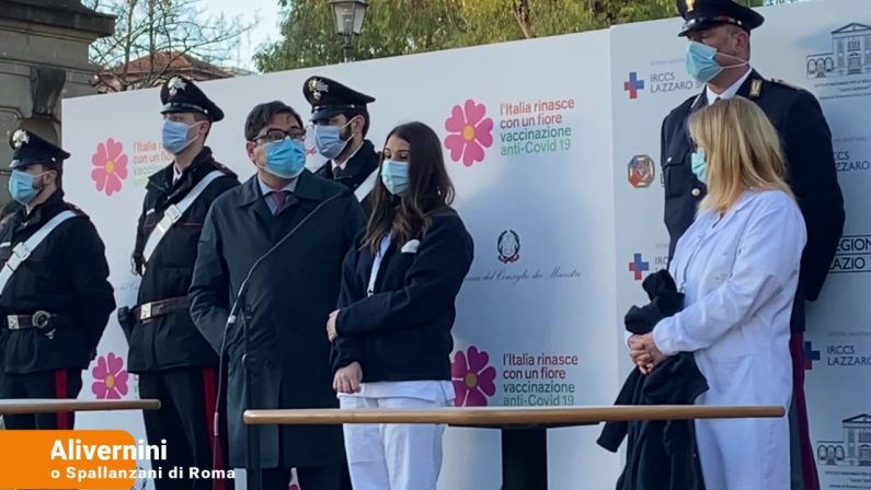Covid, la prima infermiera vaccinata “Un gesto che serve alla collettività”