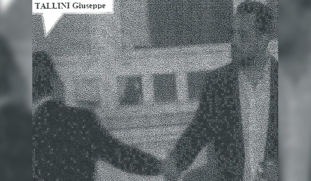 Stretta di mano fra Salvatore Grande Aracri e Tallini junior