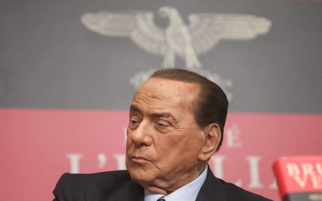 Berlusconi “Collaboriamo ma servono risposte su vaccini e recovery”