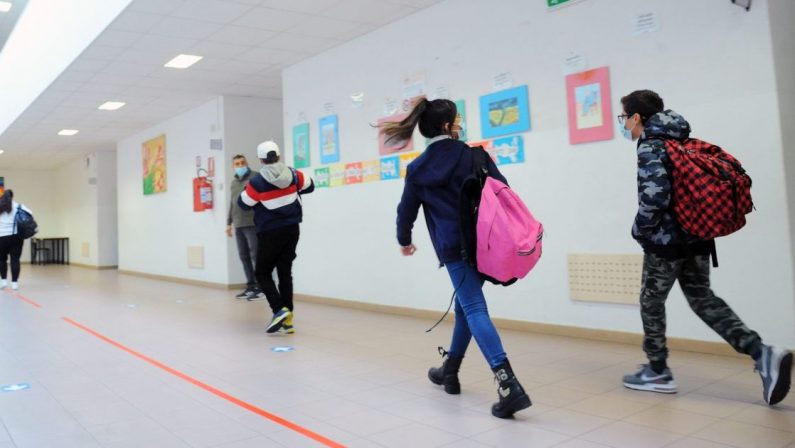 Settanta milioni di euro per l'adeguamento sismico delle scuole calabresi