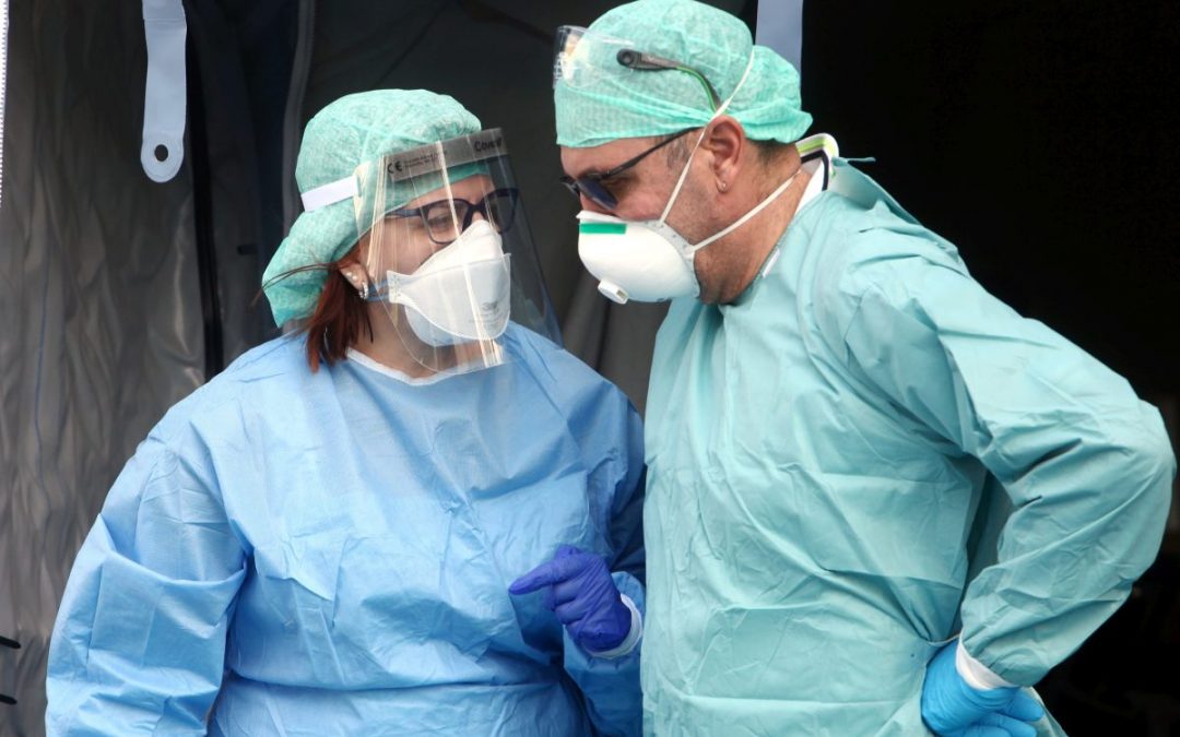Coronavirus, 18.020 nuovi casi e 414 decessi in 24 ore