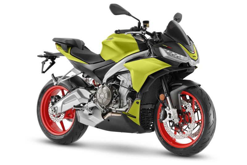 Nuova Aprilia Tuono 660, potenza e manegevolezza per tutti