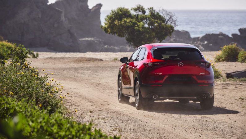 Mazda CX-30 2021, tecnologia in continua evoluzione