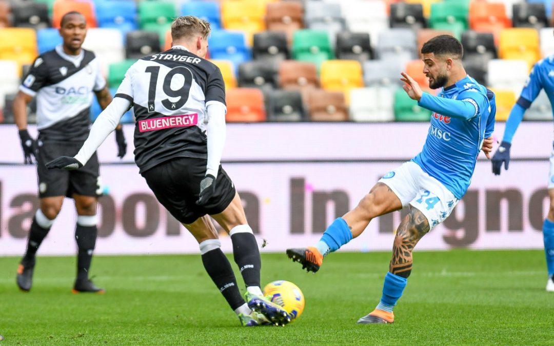 Napoli in extremis con Udinese, vincono Lazio e Verona