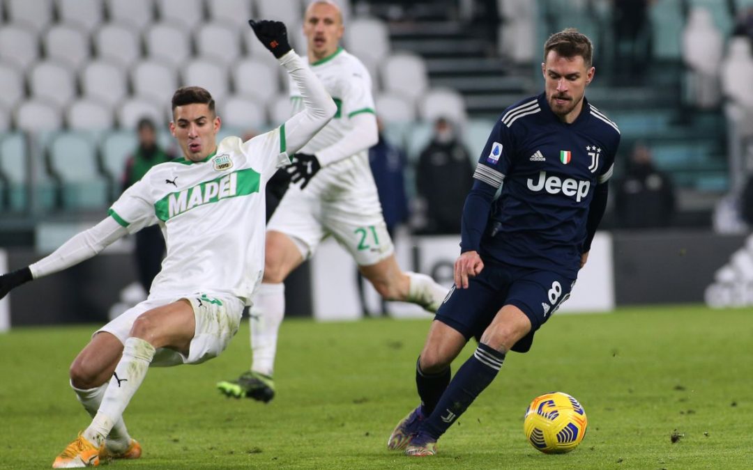 La Juve batte il Sassuolo e accorcia su Roma e Inter