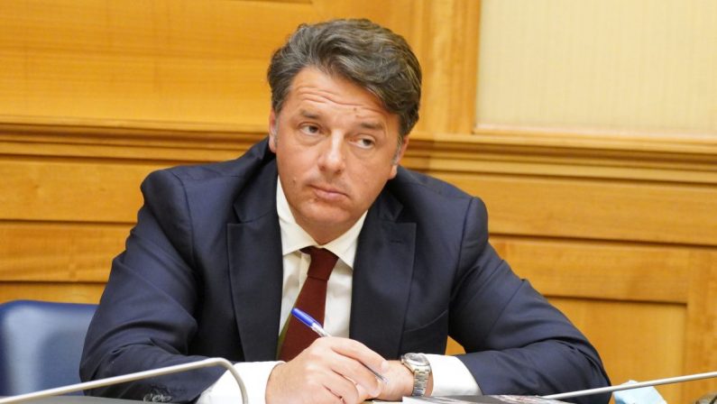 Italia Viva lascia il Governo, Renzi “La crisi è aperta da mesi”