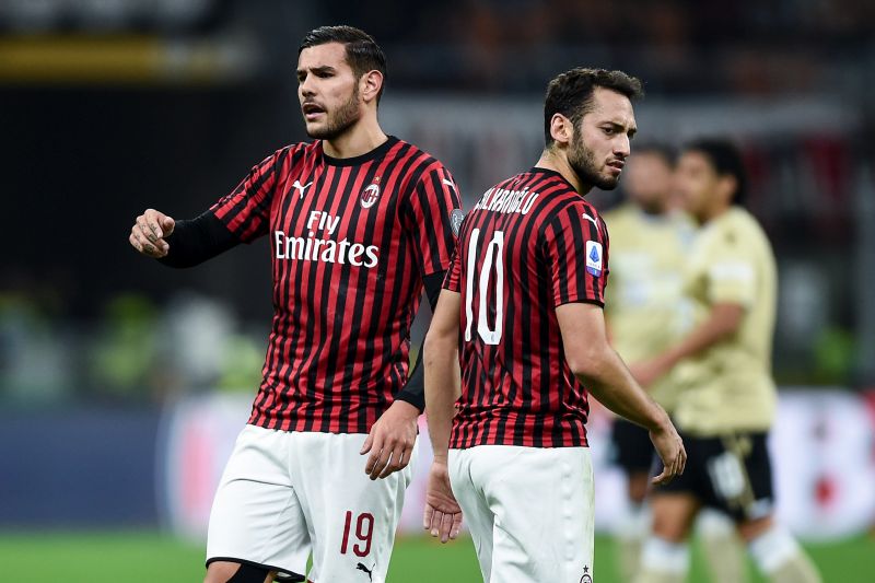 Milan, Hernandez e Calhanoglu positivi al Covid