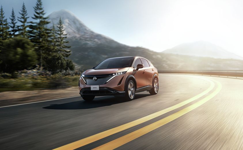 Nissan Ariya alla prova su strada in Giappone