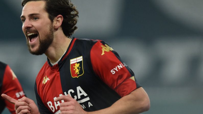 Destro spinge il Genoa, Cagliari ancora sconfitto