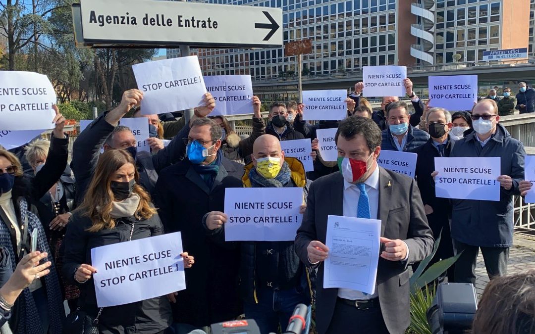 Salvini “Via maestra è il voto, ma pronti a discutere di temi concreti”