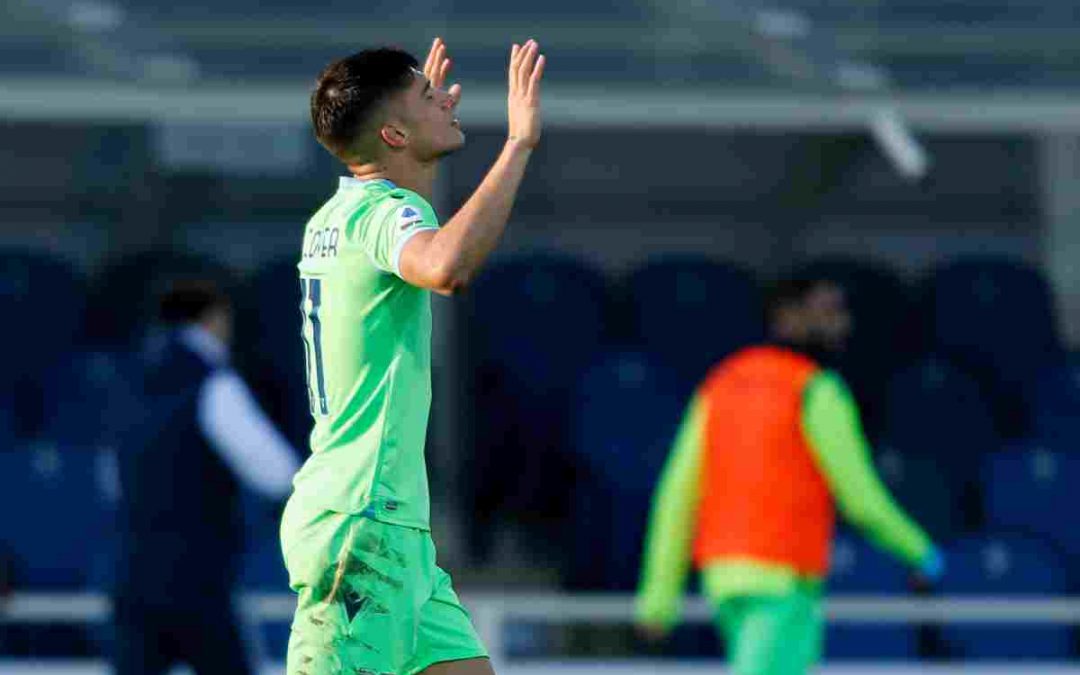 Colpo Lazio a Bergamo, pari fra Cagliari e Sassuolo, vince il Genoa
