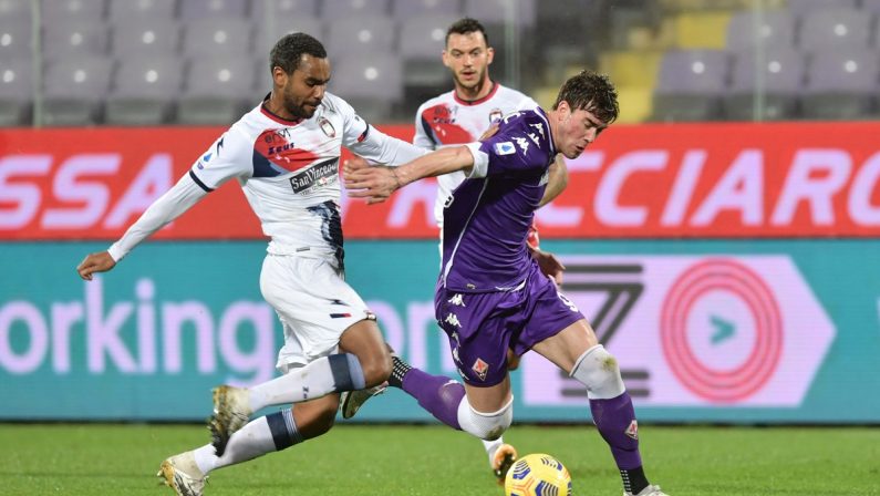 Non basta Simy, il Crotone sconfitto dalla Fiorentina