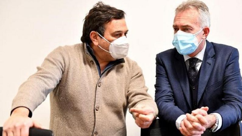 Regione, presentato il progetto sul reddito di residenza dagli assessori Gallo e Orsomarso