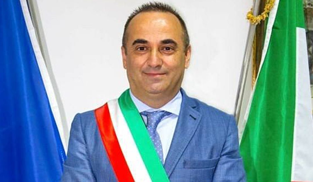 Il sindaco Pino Ussia