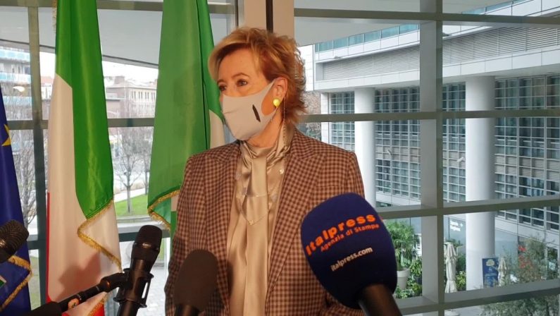 Moratti “Vincere la guerra al virus per far ripartire la Lombardia”