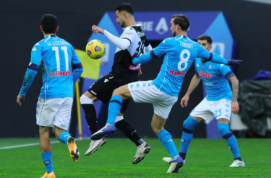 Serie A, Bakayoko affonda l’Udinese, il Napoli vince 2 a 1