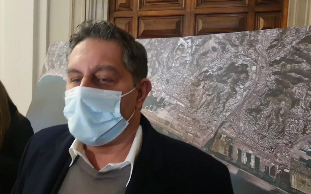 Toti “Nuova diga serve per rendere competitivo il porto di Genova”