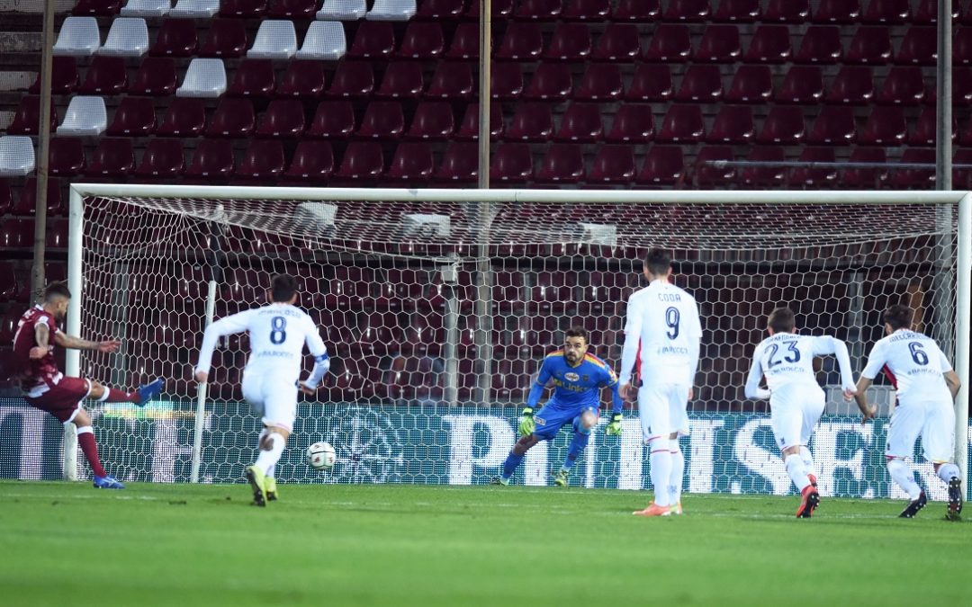 Menez fallisce il calcio di rigore