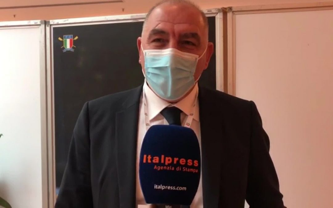 Canottaggio, Abbagnale confermato presidente federale
