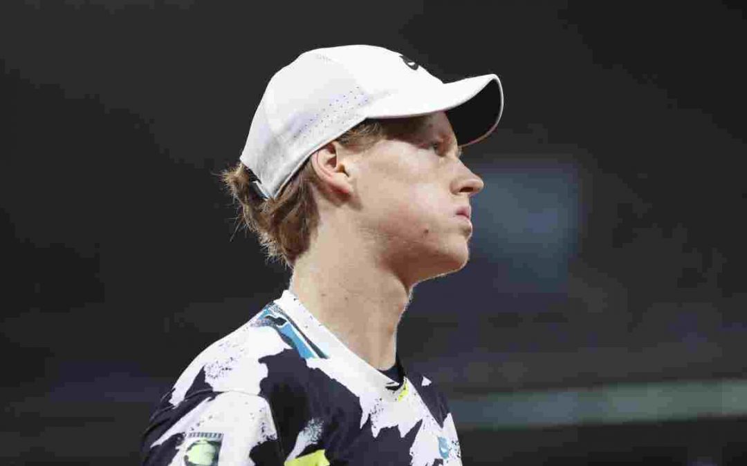 Australian Open, Sinner eliminato all’esordio da Shapovalov