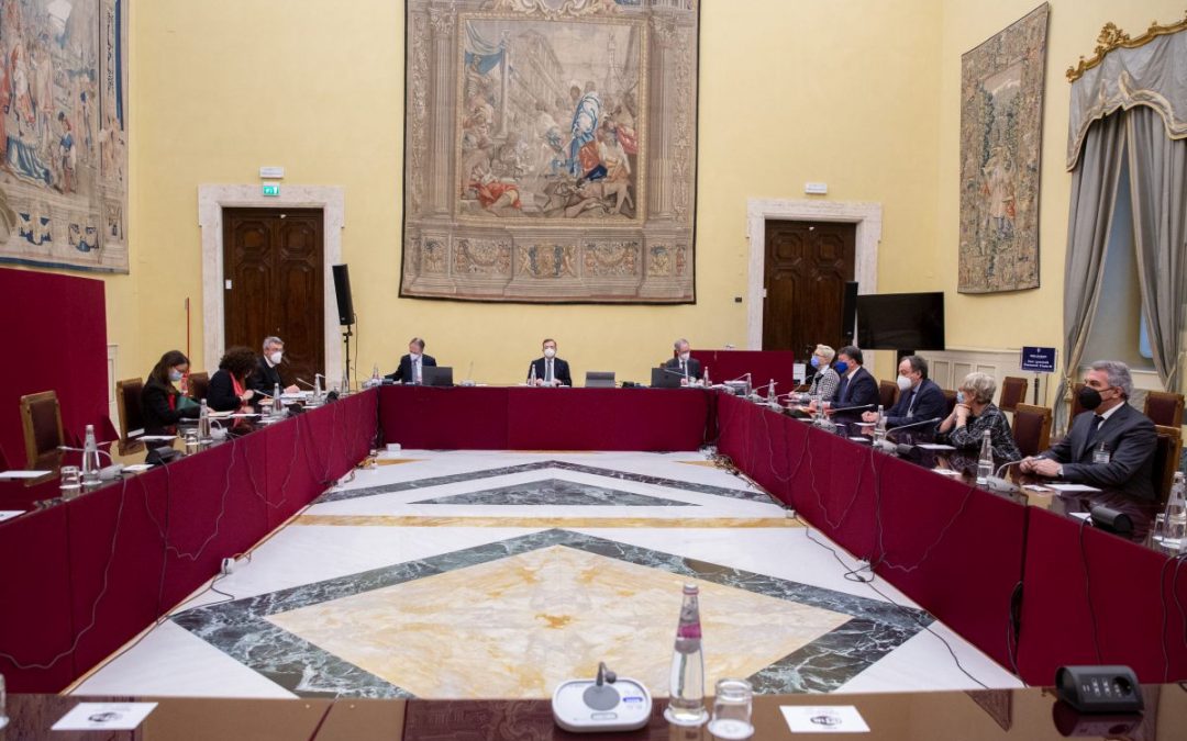 L'incontro tra i sindacati e il presidente incaricato Mario Draghi