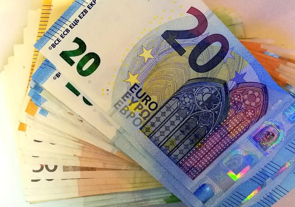Nuove norme europee, quattro regole per non indebitarsi