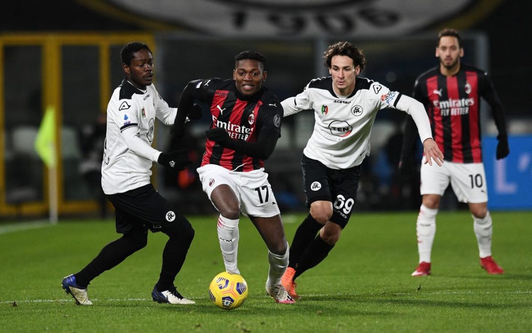 Maggiore e Bastoni fermano il Milan, Spezia vince 2-0