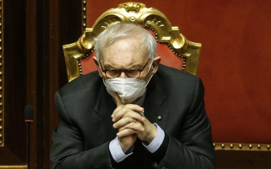 Scuola, Bianchi “Priorità vaccinare insegnanti e personale”