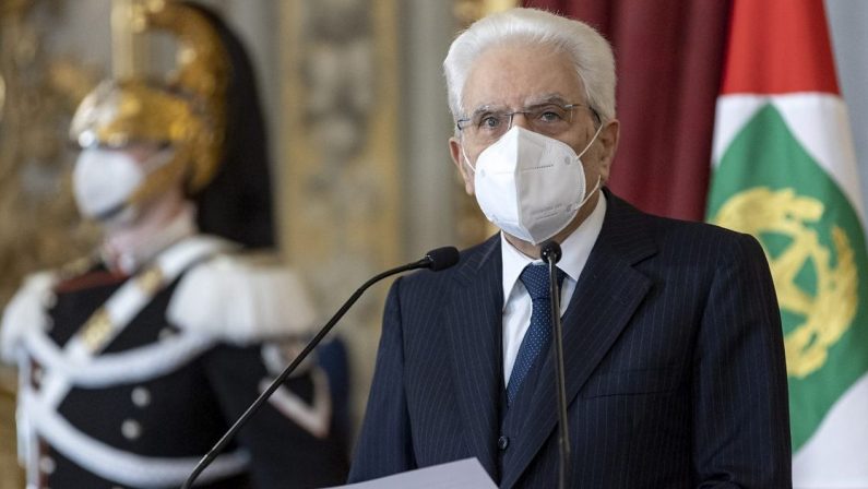 Mattarella fa appello alla coesione nazionale 